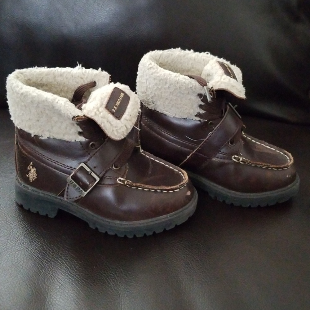 Boys Polo Assn boots